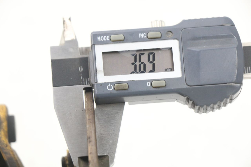 photo de PIASTA KOŁA PRZEDNIEGO SHINERAY XY150STE 150 - Zoom stanu zużycia