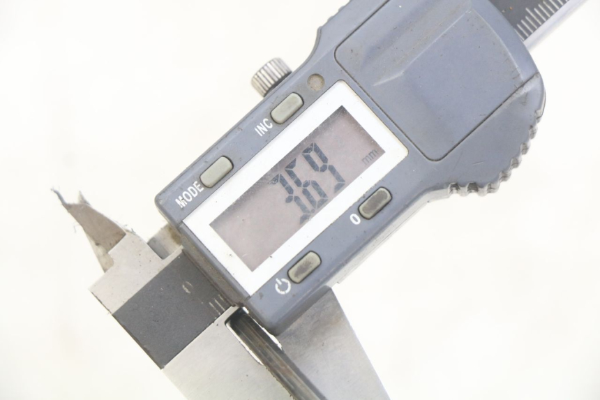 photo de PIASTA KOŁA PRZEDNIEGO SHINERAY XY250 STXE 250 (2006 - 2012) - Inny kąt widzenia