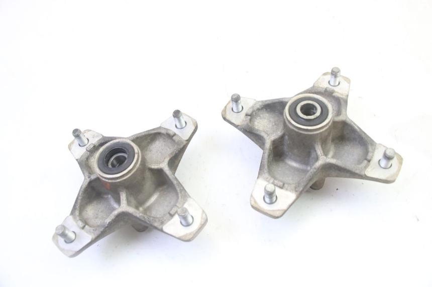 photo de PIASTA KOŁA PRZEDNIEGO YAMAHA YFM R RAPTOR 250 (2008 - 2014) - Szczegół części