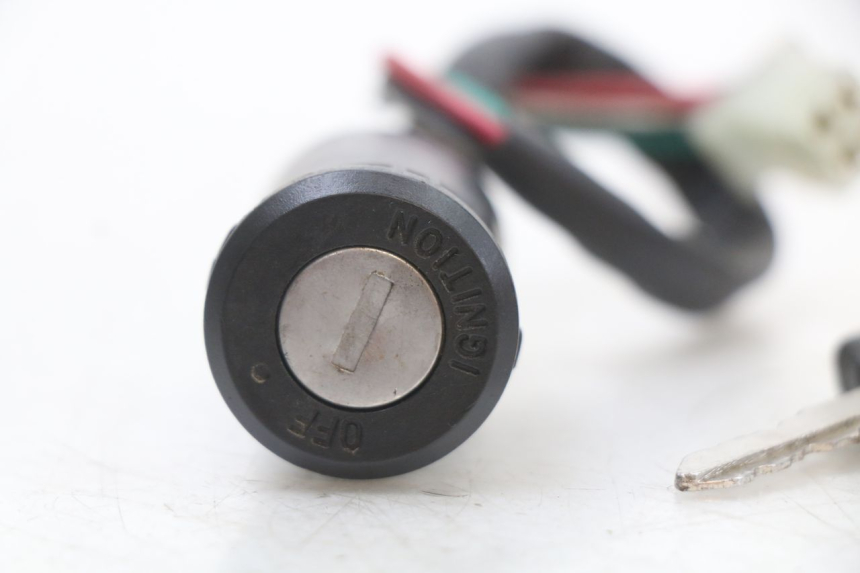 photo de STACYJKA CCR DIRT BIKE 125 - Zbliżenie techniczne