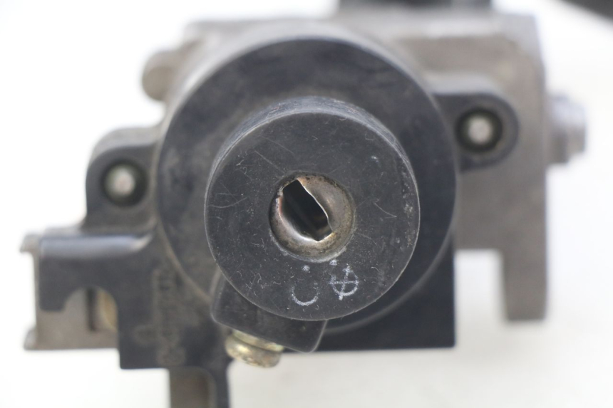 photo de STACYJKA PEUGEOT KISBEE 4T 50 (2010 - 2017) - Stan powierzchni