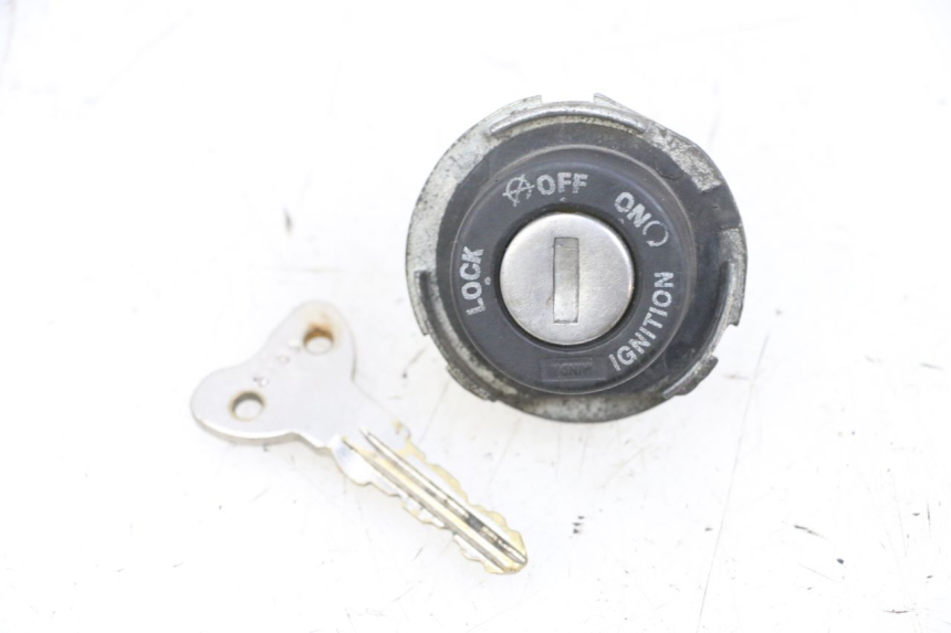 photo de STACYJKA PIAGGIO NEW TYPHOON 50 (2018 - 2021) - Widok główny