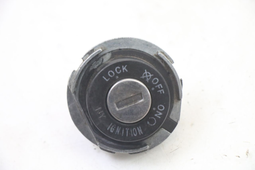 photo de STACYJKA PIAGGIO ZIP 4T 50 (2018 - 2020) - Inny kąt widzenia