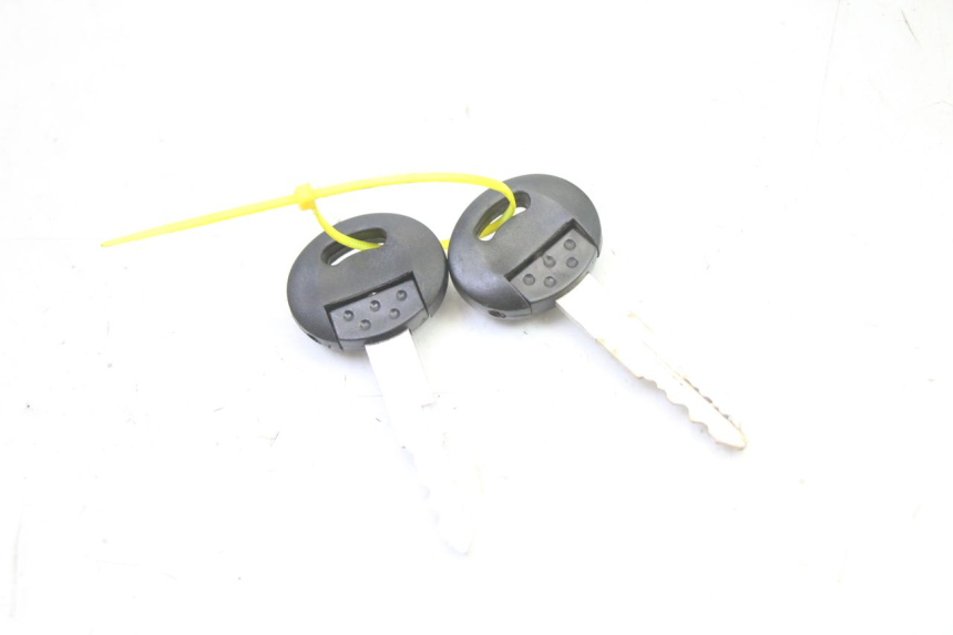 photo de STACYJKA PEUGEOT STREETZONE I NAKED 2T 50 (2018 - 2020) - Stan powierzchni