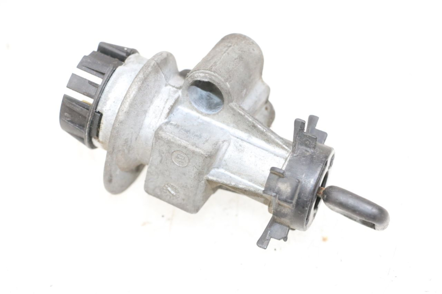 photo de STACYJKA PEUGEOT TKR TREKKER FURIOUS 50 (2005 - 2014) - Inny kąt widzenia