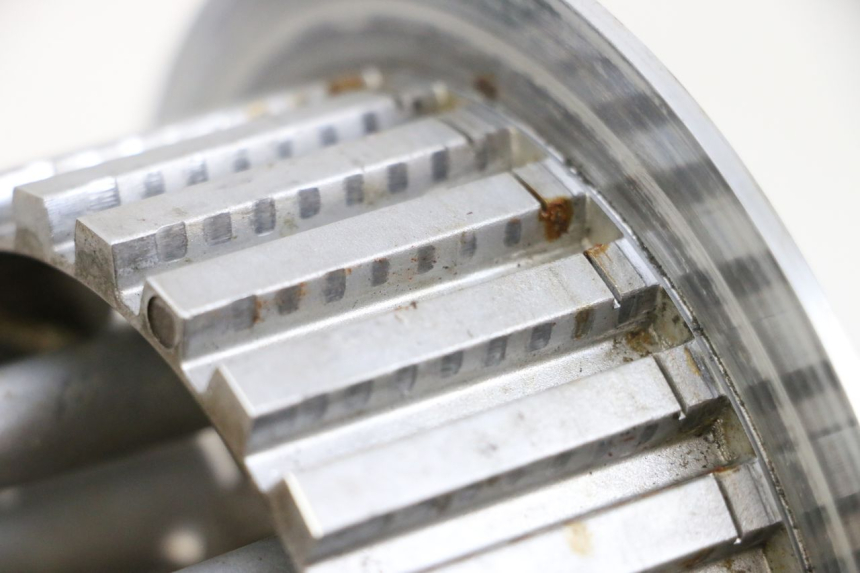 photo de ZESPÓŁ SPRZĘGŁA YAMAHA FJR ABS 1300 (2006 - 2012) - Zoom stanu zużycia