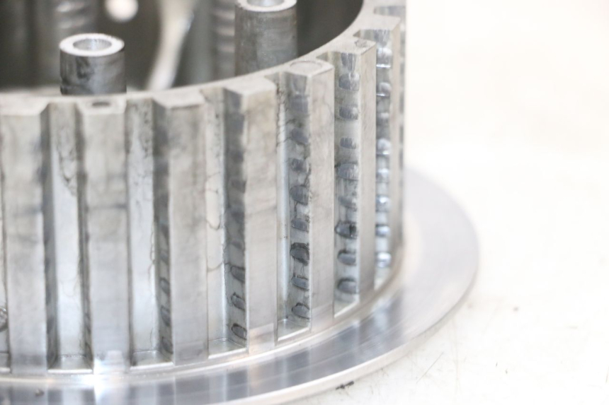 photo de ZESPÓŁ SPRZĘGŁA YAMAHA TDM ABS 900 (2002 - 2014) - Zoom stanu zużycia