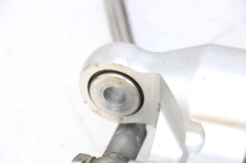 photo de PARA AMORTYZATORÓW TYLNYCH QUADRO 4 4D 350 (2015 - 2018) - Widok ogólny