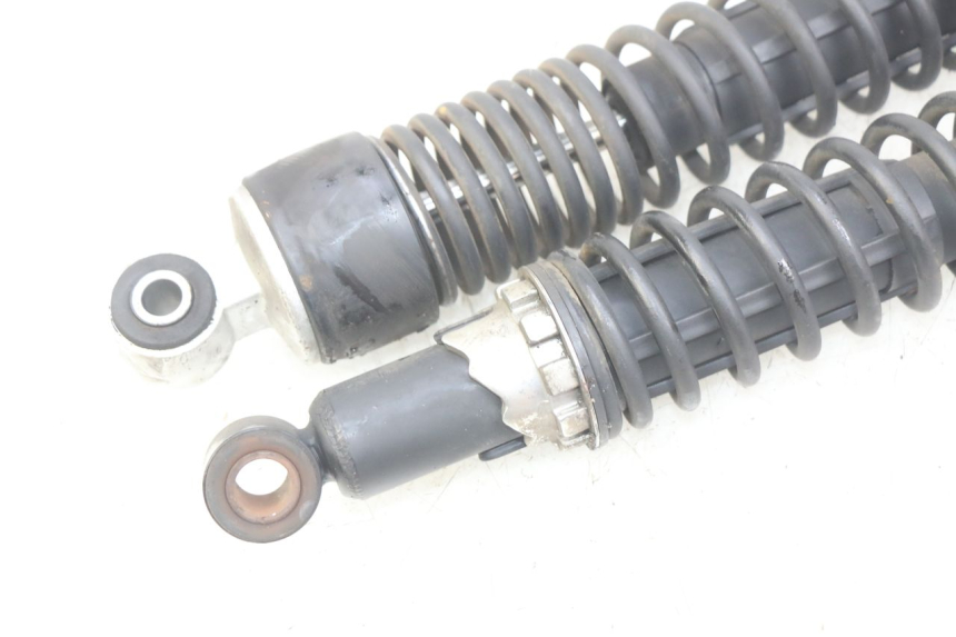 photo de PARA AMORTYZATORÓW TYLNYCH PIAGGIO BEVERLY 125 (2010 - 2015) - Widok ogólny