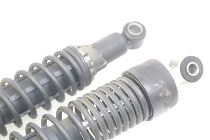 photo de PARA AMORTYZATORÓW TYLNYCH PIAGGIO BEVERLY 125 (2010 - 2015) - Punkty mocowania