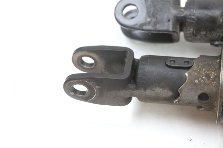 photo de PARA AMORTYZATORÓW TYLNYCH SUZUKI BURGMAN 125 (2007 - 2014) - Widok ogólny