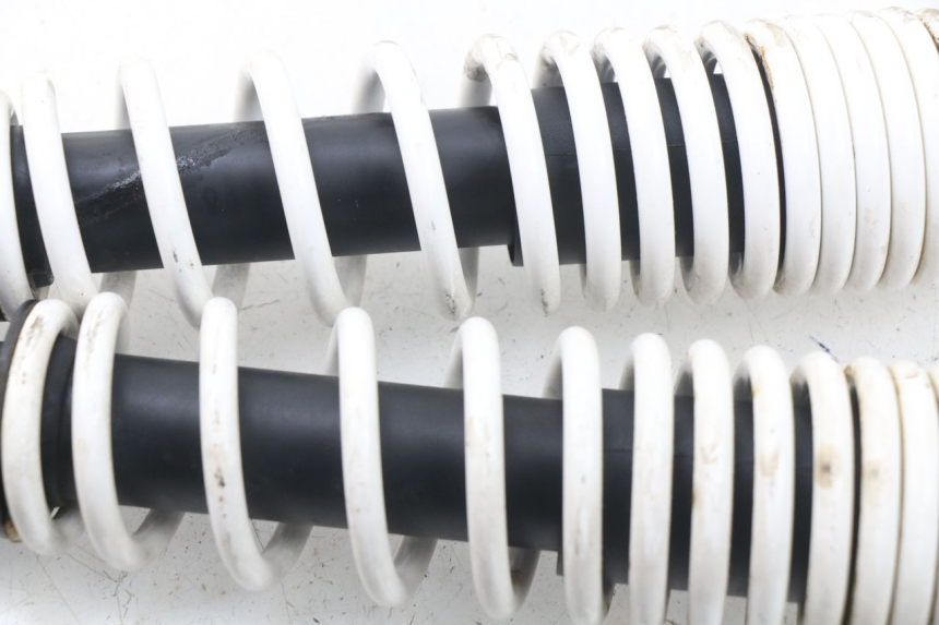 photo de PARA AMORTYZATORÓW TYLNYCH YAMAHA BW'S BWS 125 (2010 - 2013) - Zoom stanu zużycia