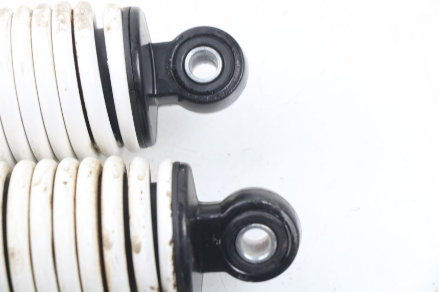 photo de PARA AMORTYZATORÓW TYLNYCH YAMAHA BW'S BWS 125 (2010 - 2013) - Inny kąt widzenia