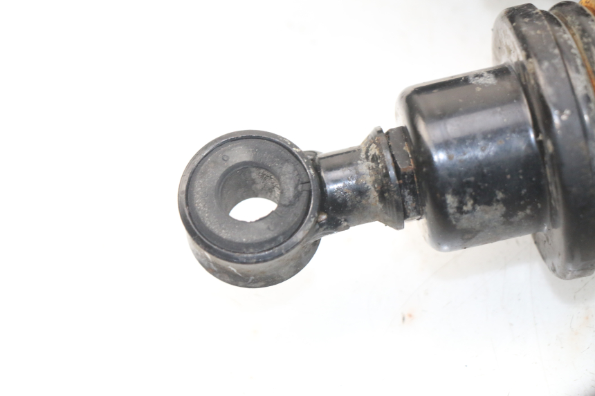 photo de PARA AMORTYZATORÓW TYLNYCH PIAGGIO CARNABY 125 (2007 - 2011) - Zbliżenie techniczne