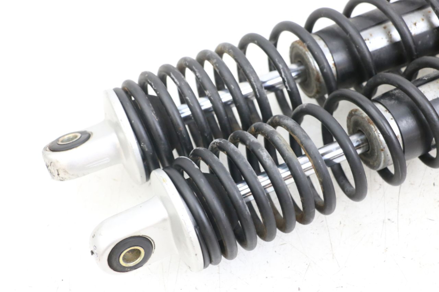 photo de PARA AMORTYZATORÓW TYLNYCH KYMCO DINK STREET 125 (2009 - 2014) - Oznaczenia i referencje