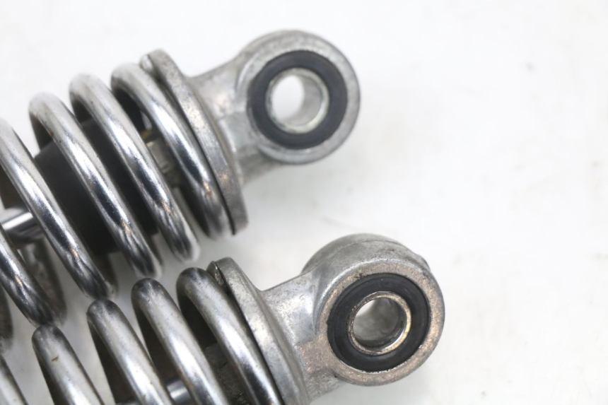 photo de PARA AMORTYZATORÓW TYLNYCH SUZUKI GSX E 250 (1982 - 1983) - Stan powierzchni