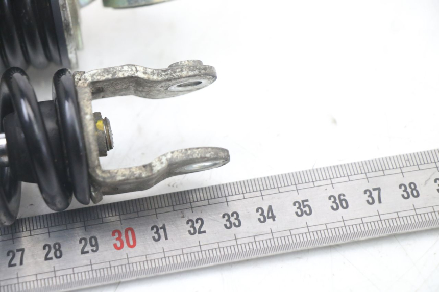 photo de PARA AMORTYZATORÓW TYLNYCH HONDA PCX (JF57/JF64) 125 (2014 - 2018) - Zoom stanu zużycia