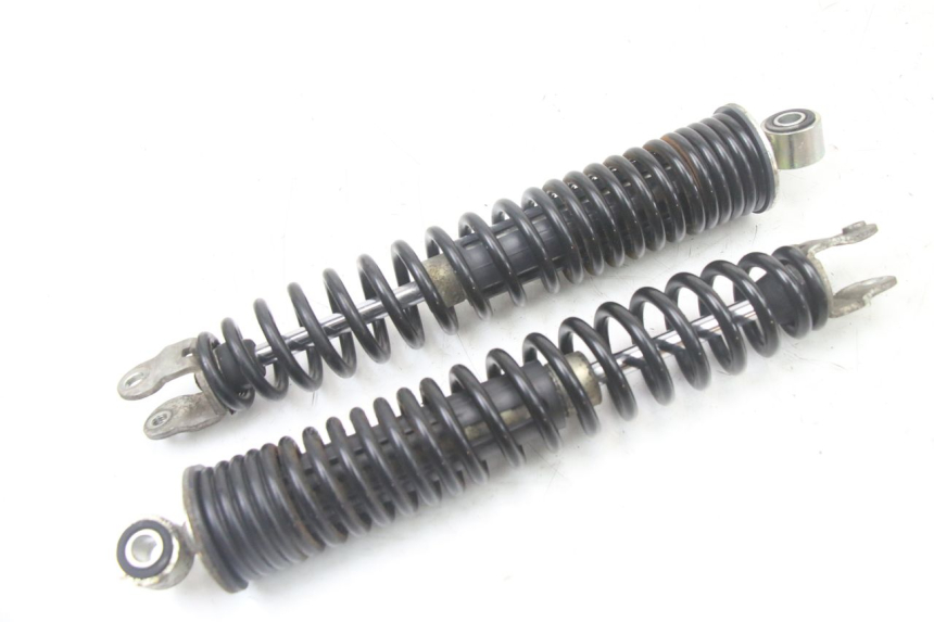 photo de PARA AMORTYZATORÓW TYLNYCH HONDA PCX (JF57/JF64) 125 (2014 - 2018) - Inny kąt widzenia