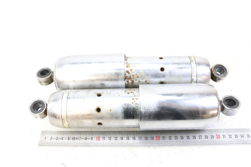 photo de PARA AMORTYZATORÓW TYLNYCH HONDA VT C2 SHADOW 750 (1997 - 2001) - Zbliżenie techniczne