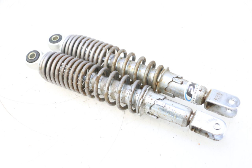 photo de PARA AMORTYZATORÓW TYLNYCH KYMCO LIKE 125 (2009 - 2016) - Widok główny