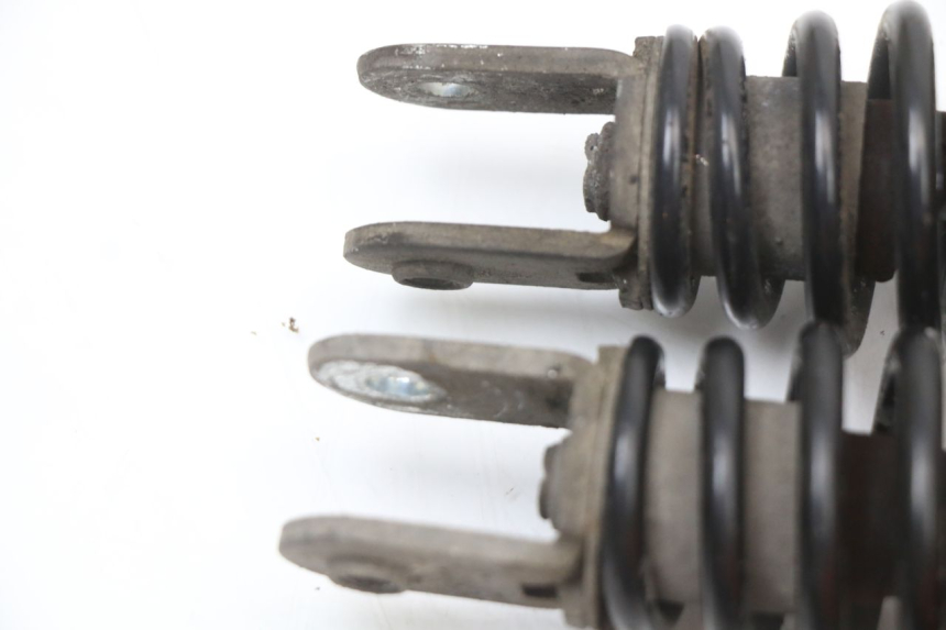 photo de PARA AMORTYZATORÓW TYLNYCH MBK MW TRYPTIK 125 (2014 - 2016) - Inny kąt widzenia