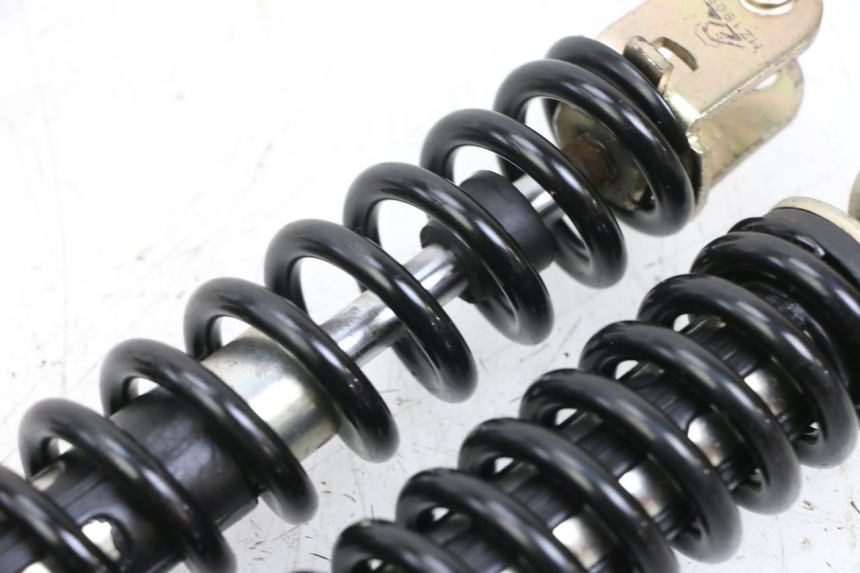 photo de ZESTAW TYLNYCH AMORTYZATORÓW JM MOTORS OLDIES GT 4T 50 (2018 - 2025) - Stan powierzchni