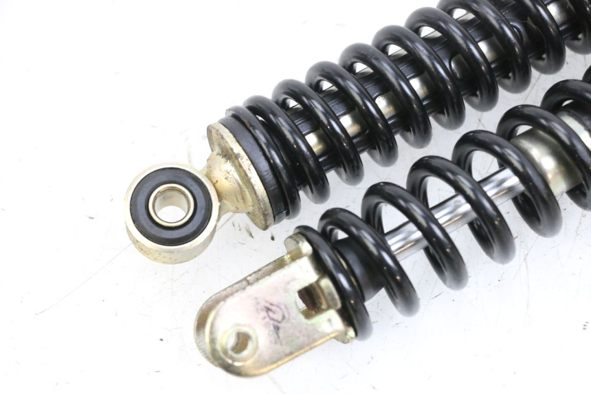 photo de ZESTAW TYLNYCH AMORTYZATORÓW JM MOTORS OLDIES GT 4T 50 (2018 - 2025) - Oznaczenia i referencje