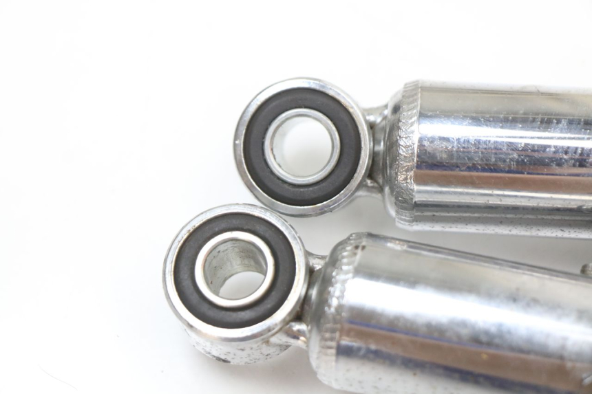 photo de PARA AMORTYZATORÓW TYLNYCH ASTOR ORCAL 125 (2015 - 2017) - Zbliżenie techniczne