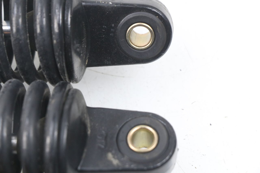 photo de ZESTAW TYLNYCH AMORTYZATORÓW RED ELECTRIC RED E PRO 1 (2017 - 2019) - Inny kąt widzenia