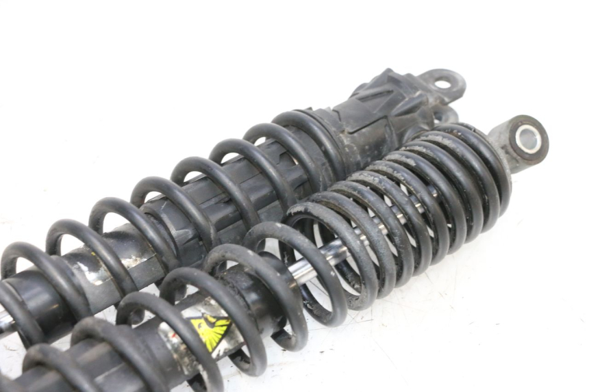 photo de PARA AMORTYZATORÓW TYLNYCH PEUGEOT SATELIS COMPRESSOR K15 125 (2006 - 2009) - Stan powierzchni