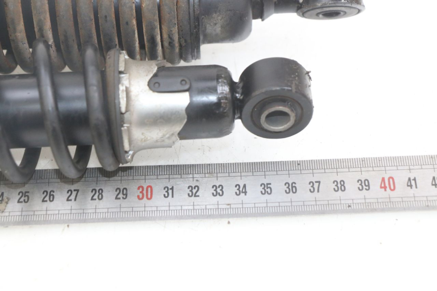 photo de PARA AMORTYZATORÓW TYLNYCH APRILIA SCARABEO LIGHT 125 (2007 - 2011) - Zoom stanu zużycia