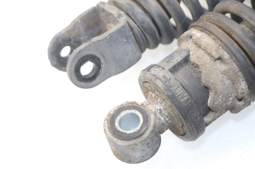 photo de PARA AMORTYZATORÓW TYLNYCH MBK SKYLINER 125 (2004 - 2007) - Zbliżenie techniczne