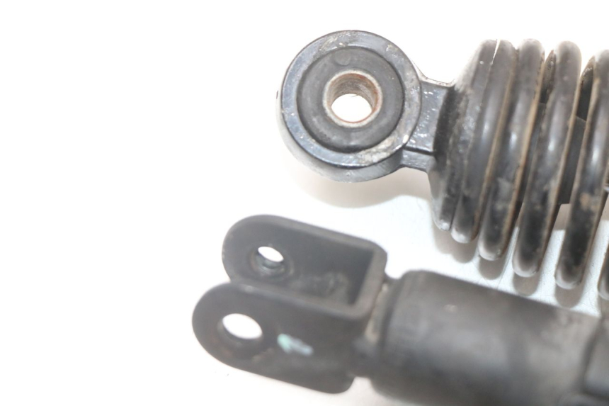 photo de PARA AMORTYZATORÓW TYLNYCH PEUGEOT TWEET 125 (2018 - 2021) - Zbliżenie techniczne