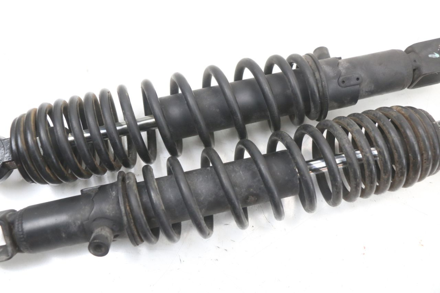 photo de PARA AMORTYZATORÓW TYLNYCH PEUGEOT TWEET 125 (2018 - 2021) - Widok ogólny