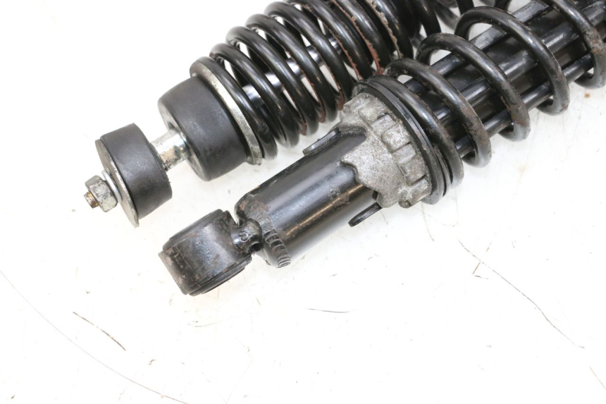 photo de PARA AMORTYZATORÓW TYLNYCH PIAGGIO VESPA GTS SUPER IE 125 (2009 - 2016) - Inny kąt widzenia