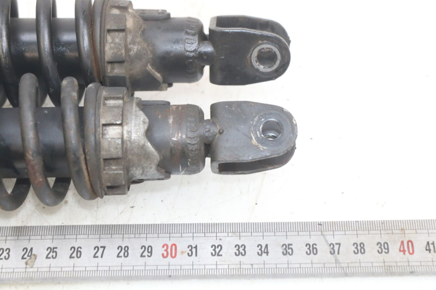 photo de PARA AMORTYZATORÓW TYLNYCH YAMAHA X-MAX XMAX 250 (2006 - 2009) - Szczegół części