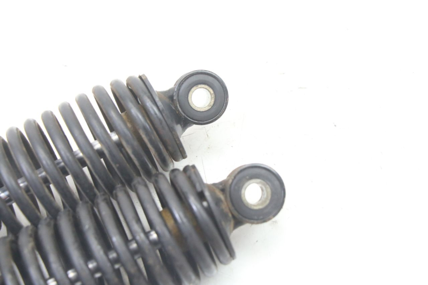 photo de PARA AMORTYZATORÓW TYLNYCH YAMAHA X-MAX XMAX 125 (2010 - 2013) - Zbliżenie techniczne