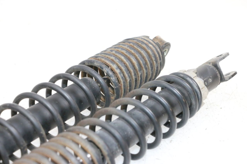 photo de PARA AMORTYZATORÓW TYLNYCH YAMAHA X-MAX XMAX 125 (2010 - 2013) - Inny kąt widzenia