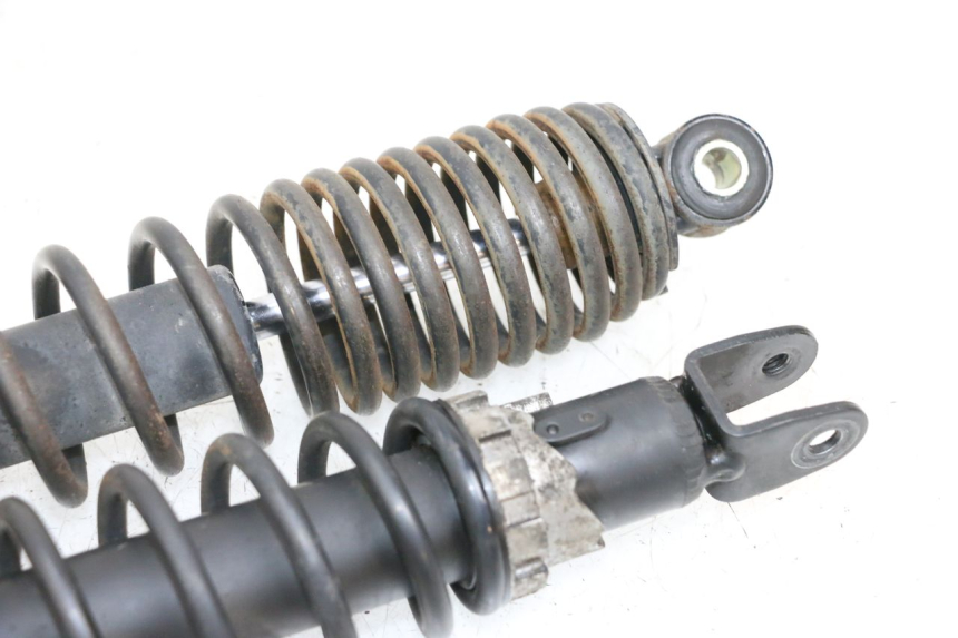 photo de PARA AMORTYZATORÓW TYLNYCH YAMAHA X-MAX XMAX 125 (2010 - 2013) - Część sprawdzona