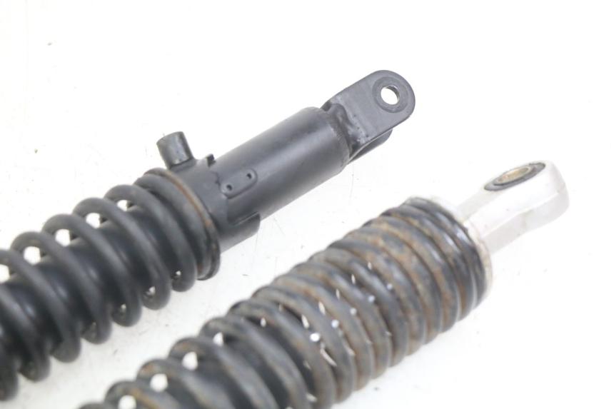 photo de PARA AMORTYZATORÓW TYLNYCH SYM X-PRO 4T 50 (2014 - 2021) - Zbliżenie techniczne