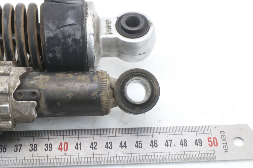 photo de PARA AMORTYZATORÓW TYLNYCH PIAGGIO X10 125 (2012 - 2017) - Zoom stanu zużycia