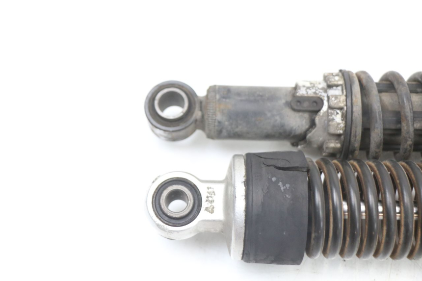 photo de PARA AMORTYZATORÓW TYLNYCH PIAGGIO X10 125 (2012 - 2017) - Widok ogólny