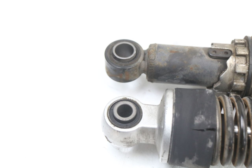 photo de PARA AMORTYZATORÓW TYLNYCH PIAGGIO X10 125 (2012 - 2017) - Punkty mocowania