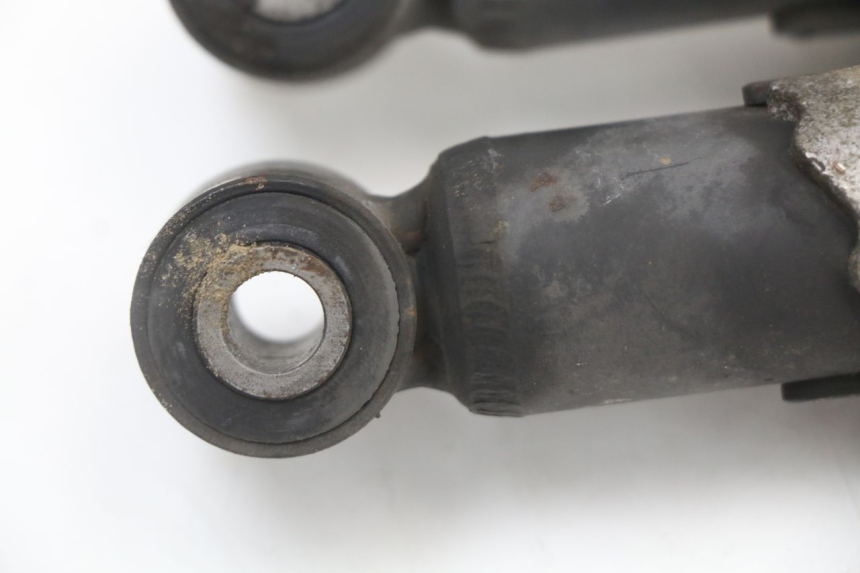 photo de ZESTAW TYLNYCH AMORTYZATORÓW PIAGGIO X8 125 (2004 - 2007) - Stan powierzchni