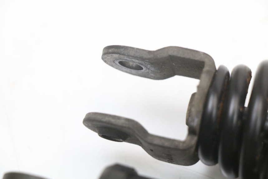 photo de PARA AMORTYZATORÓW TYLNYCH YAMAHA YP MAJESTY 125 (2002 - 2006) - Widok ogólny