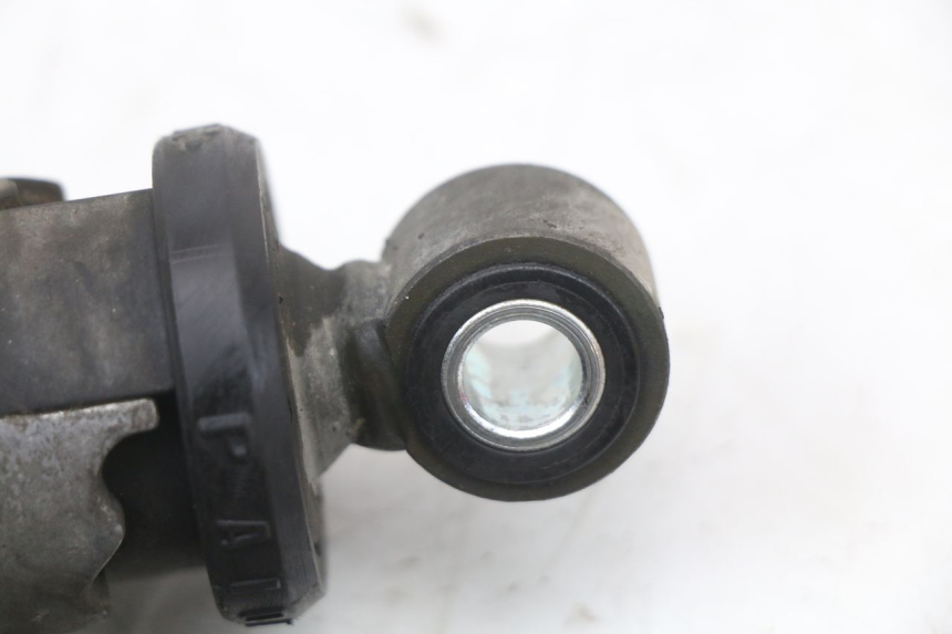 photo de PARA AMORTYZATORÓW TYLNYCH YAMAHA YP MAJESTY 125 (2002 - 2006) - Część sprawdzona