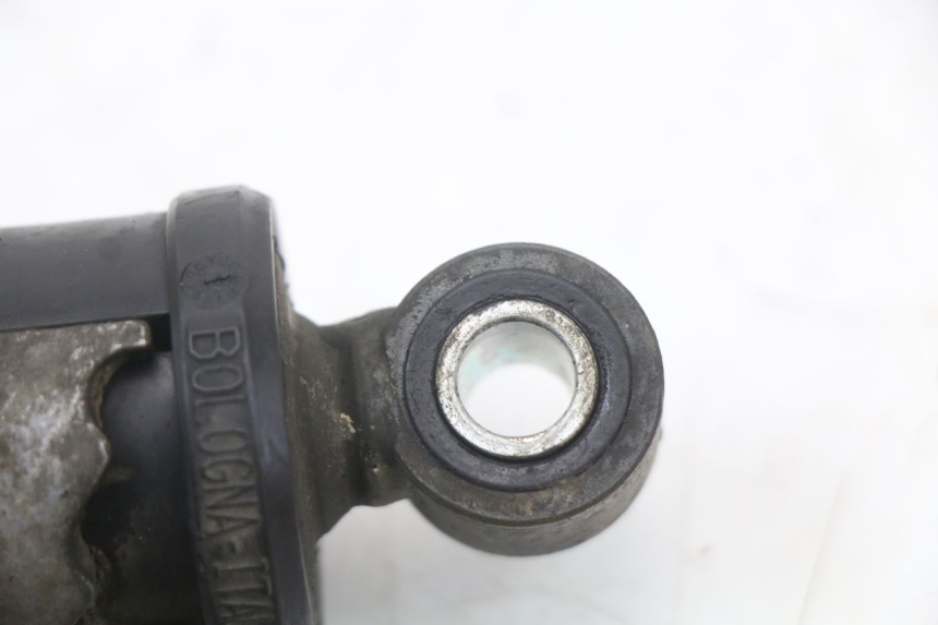 photo de PARA AMORTYZATORÓW TYLNYCH YAMAHA YP MAJESTY 125 (2002 - 2006) - Oznaczenia i referencje