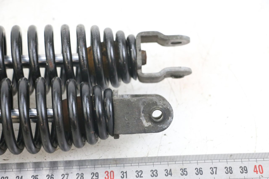 photo de PARA AMORTYZATORÓW TYLNYCH YAMAHA YP MAJESTY 125 (2002 - 2006) - Szczegół części