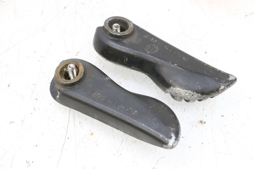 photo de ZESTAW TYLNYCH PODNÓŻKÓW MBK BOOSTER SPIRIT NAKED 50 (2004 - 2017) - Widok ogólny