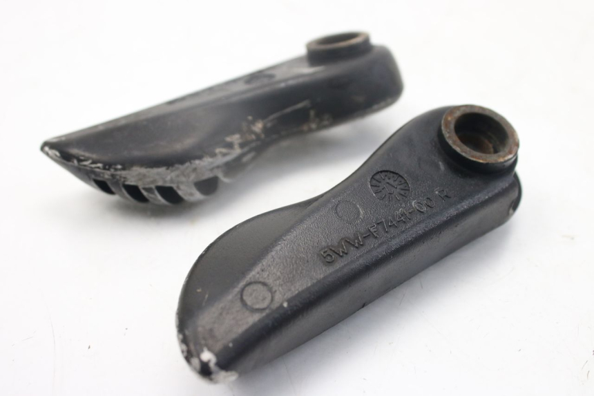 photo de ZESTAW TYLNYCH PODNÓŻKÓW YAMAHA BW'S EASY 50 (2013 - 2016) - Zoom stanu zużycia